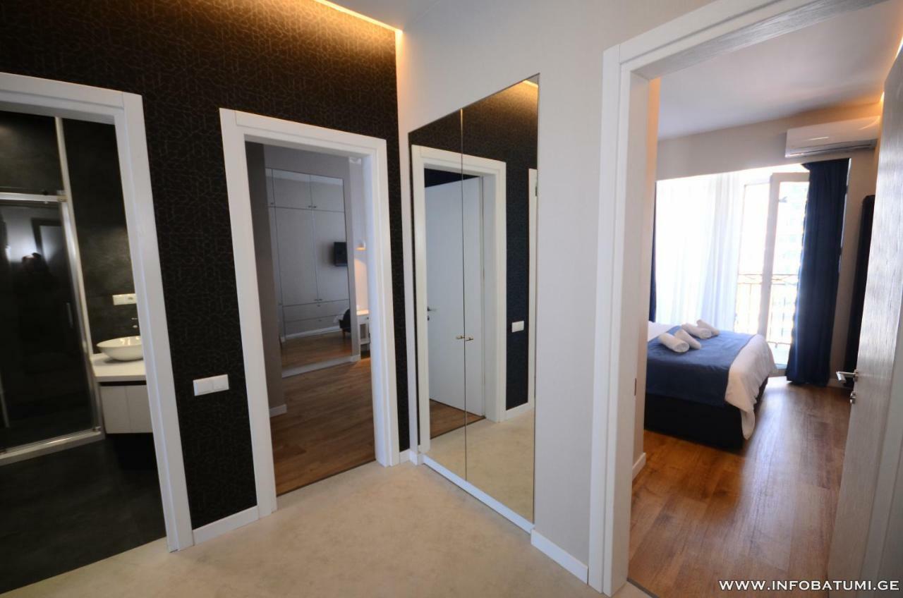 West Apartments Batumi Exterior foto
